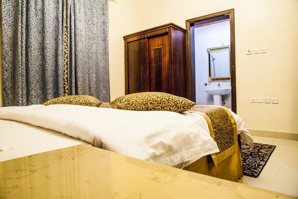 اسناد للشقق الفندقية - Esnad Hotel Apartments Dzsidda Kültér fotó